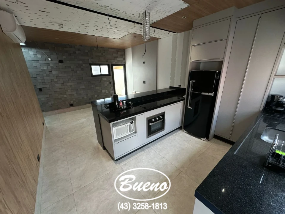 Imagens do imóveis Vende Lindo Imóvel Comercial
