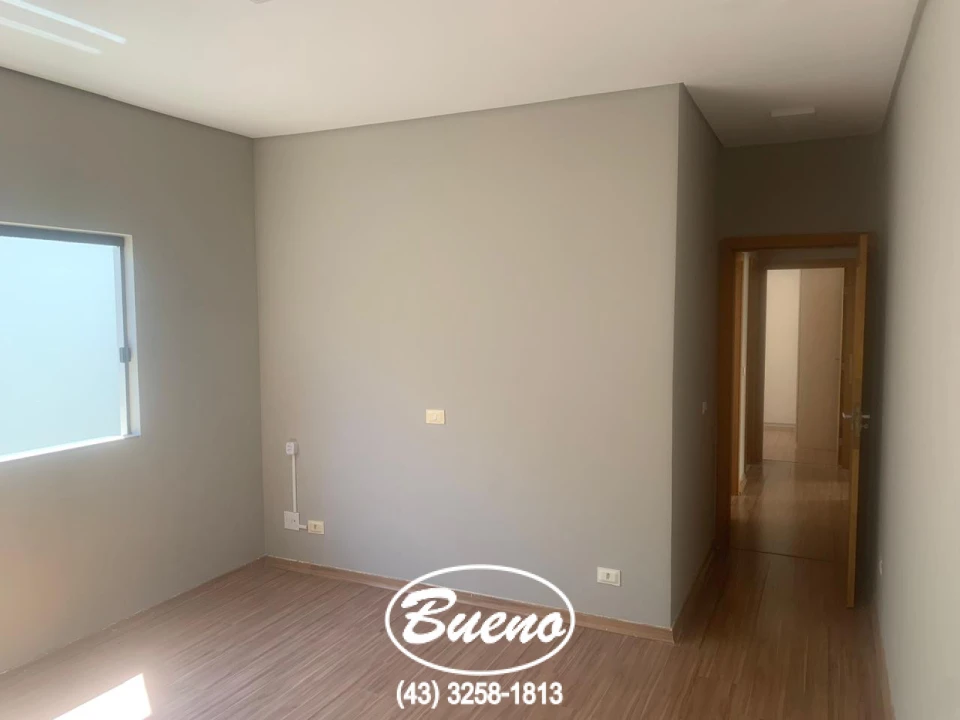 Imagens do imóveis Vende Casa Na Av Dos Estudantes