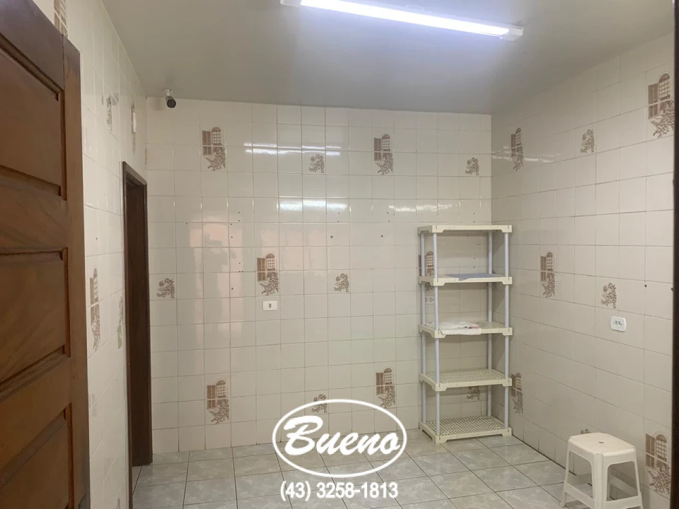 Imagens do imóveis Vende Casa na Avenida dos Estudantes