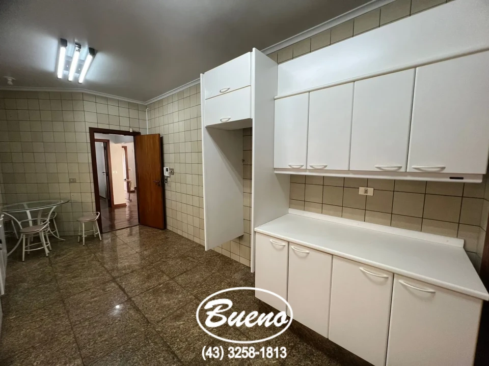 Imagens do imóveis Casa p/locação próxima ao Centro