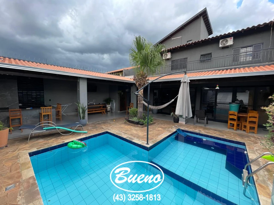 Imagens do imóveis Linda Casa à Venda no Jardim Las Vegas