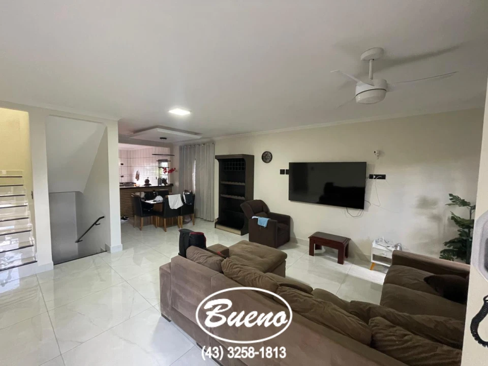 Imagens do imóveis Linda Casa à Venda no Jardim Las Vegas