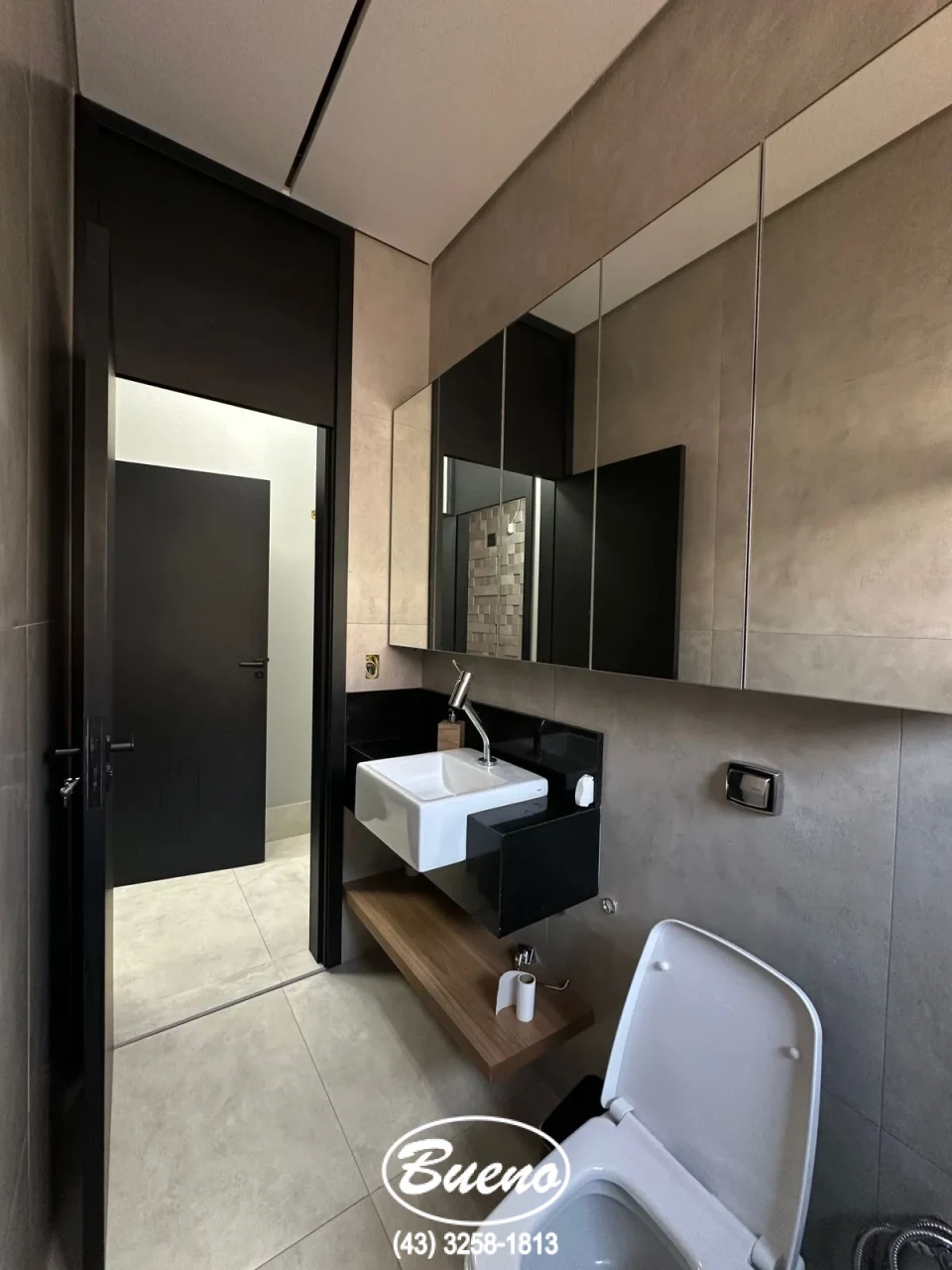 Imagens do imóveis Vende Lindo Imóvel Comercial
