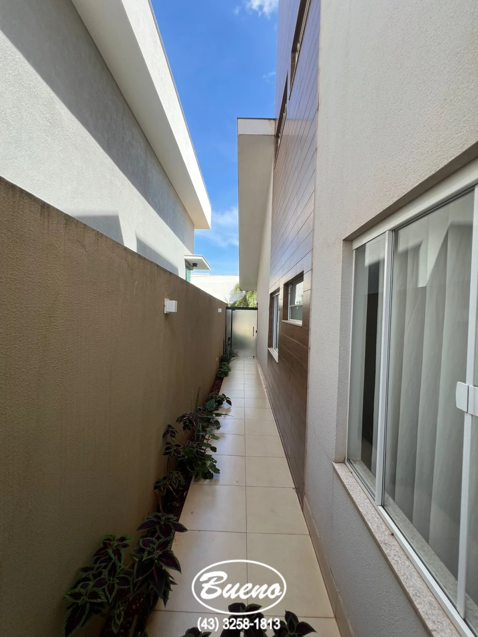 Imagens do imóveis Casa p/Locação no Cond. Royal Boulevard