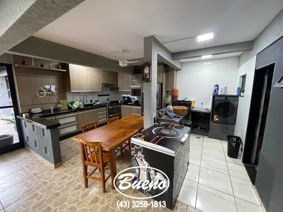 Imagens do imóveis Linda Casa à Venda no Jardim Las Vegas