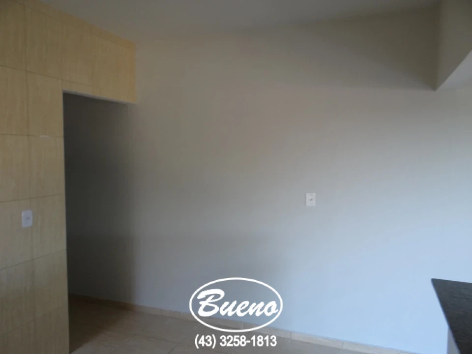 Casa para Locação na Av. Estudantes