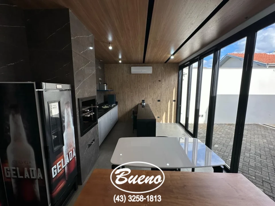 Imagens do imóveis Vende Lindo Imóvel Comercial