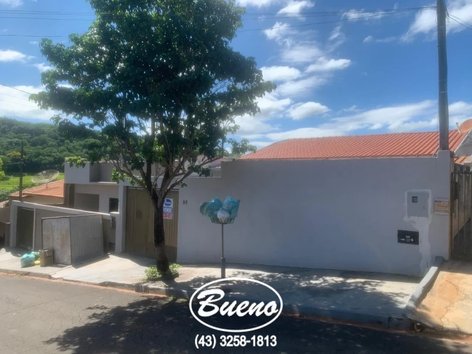 Imagens do imóveis Vende Casa Com Piscina no Tupy