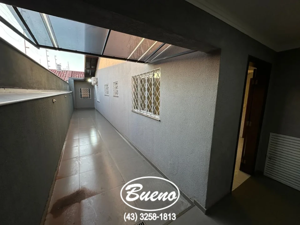 Imagens do imóveis Vende Linda Casa no Jardim Boa Vista