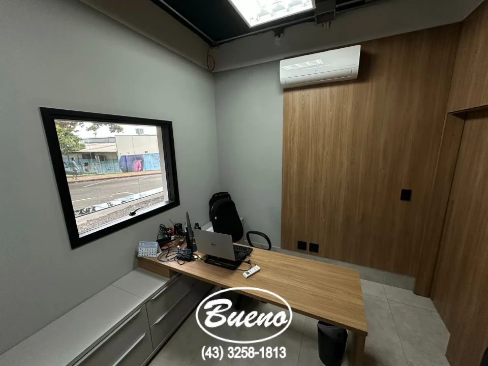 Imagens do imóveis Vende Lindo Imóvel Comercial