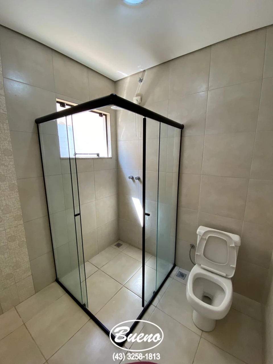 Imagens do imóveis CASA P/ LOCAÇÃO NA AV. ESTUDANTES