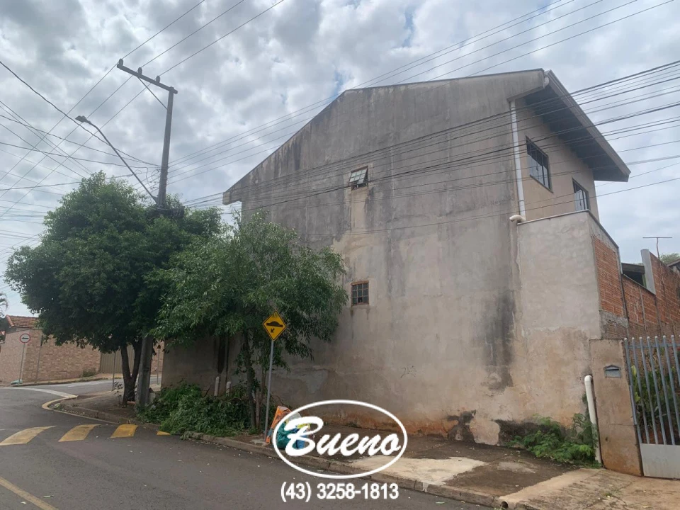 Imagens do imóveis Vende Terreno com 03 Imóveis