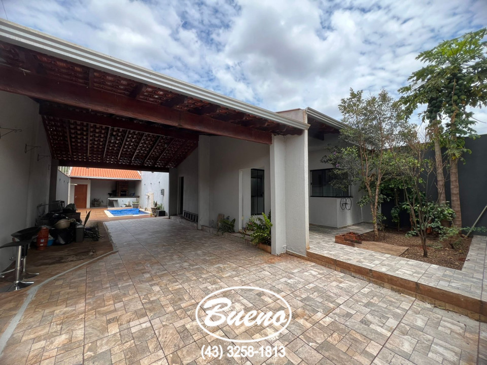Imagens do imóveis Casa com piscina p/locação no Beltrão Park