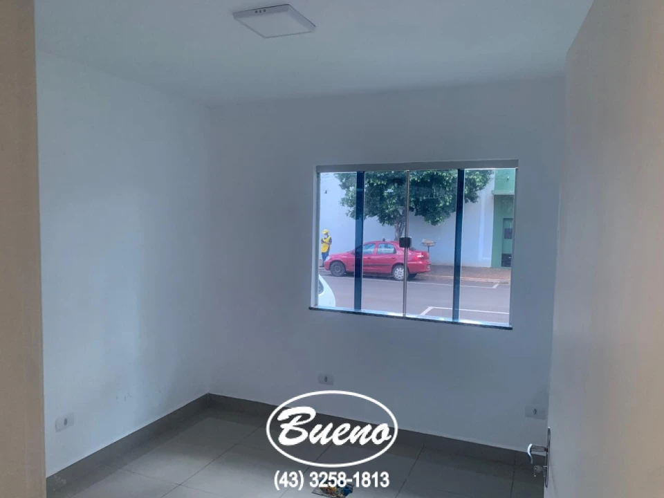 Imagens do imóveis Vende Casa Comercial no Centro