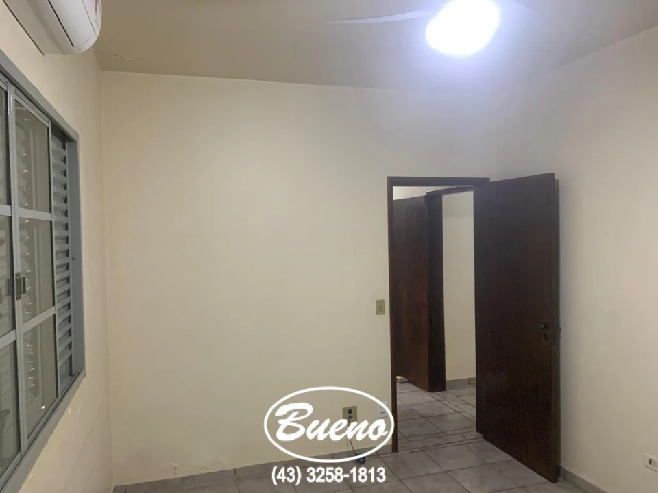 Imagens do imóveis Vende Casa na Avenida dos Estudantes