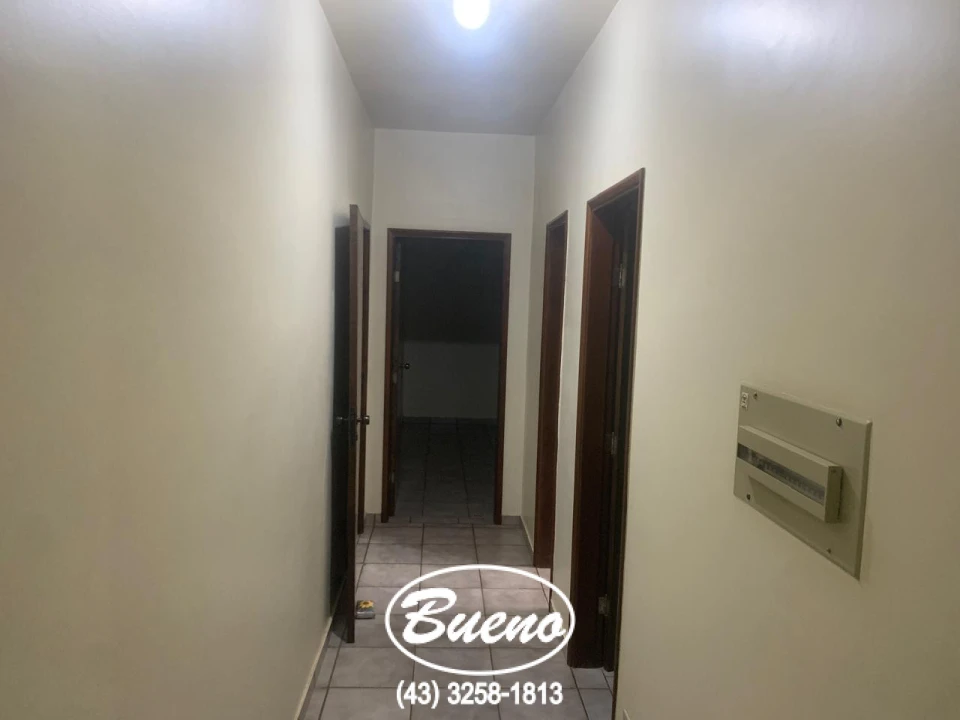 Imagens do imóveis Vende Casa na Avenida dos Estudantes