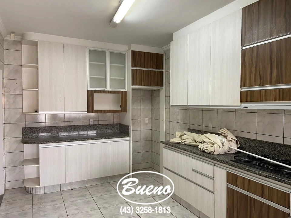 Imagens do imóveis Vende Casa Vila Romana 02