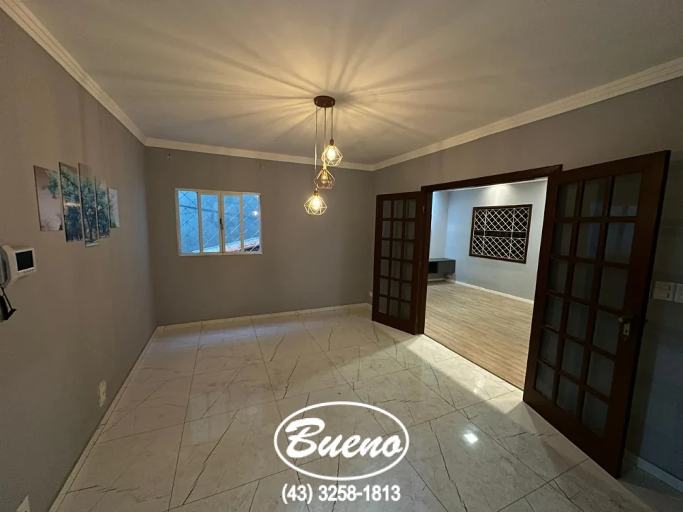 Imagens do imóveis Vende Linda Casa no Jardim Boa Vista