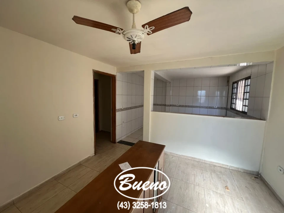 Imagens do imóveis Casa no Centro para Locação - Casa de Fundos