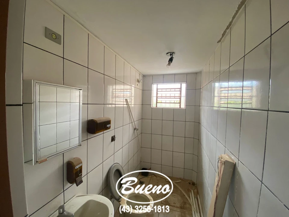 Imagens do imóveis Barracão Comercial P/ Locação na Av. Dezenove de Dezembro