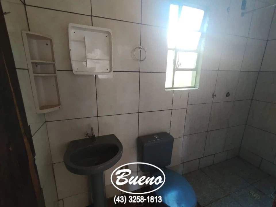 Imagens do imóveis Casa de Fundos para Locação