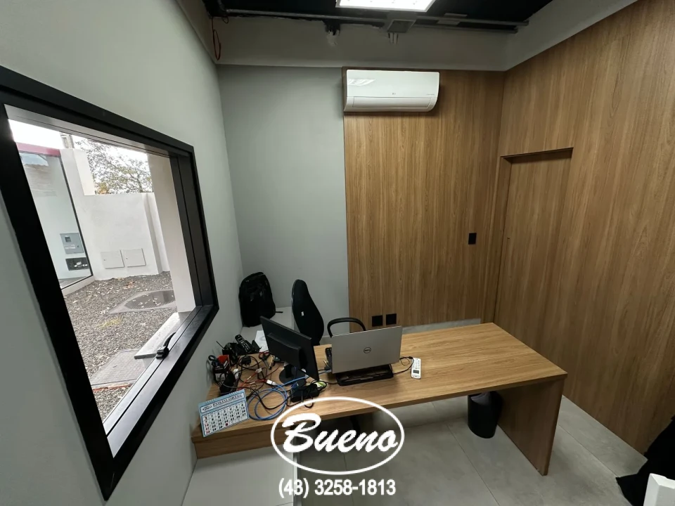 Imagens do imóveis Vende Lindo Imóvel Comercial
