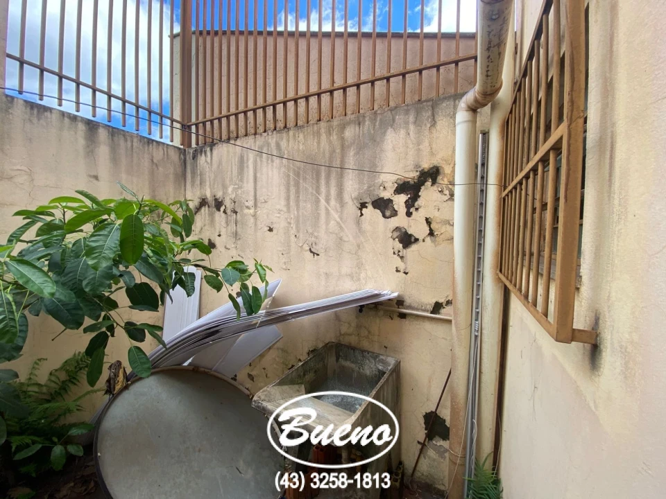 Imagens do imóveis Barracão Comercial P/ Locação na Av. Dezenove de Dezembro