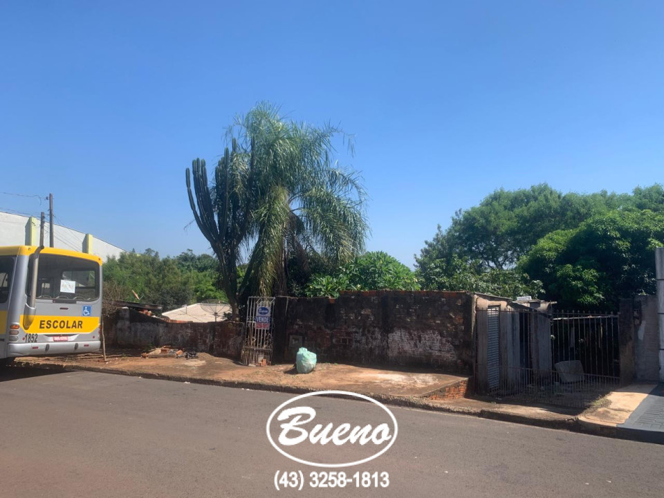 Imagens do imóveis Vende casa com lote de 1.330 metros