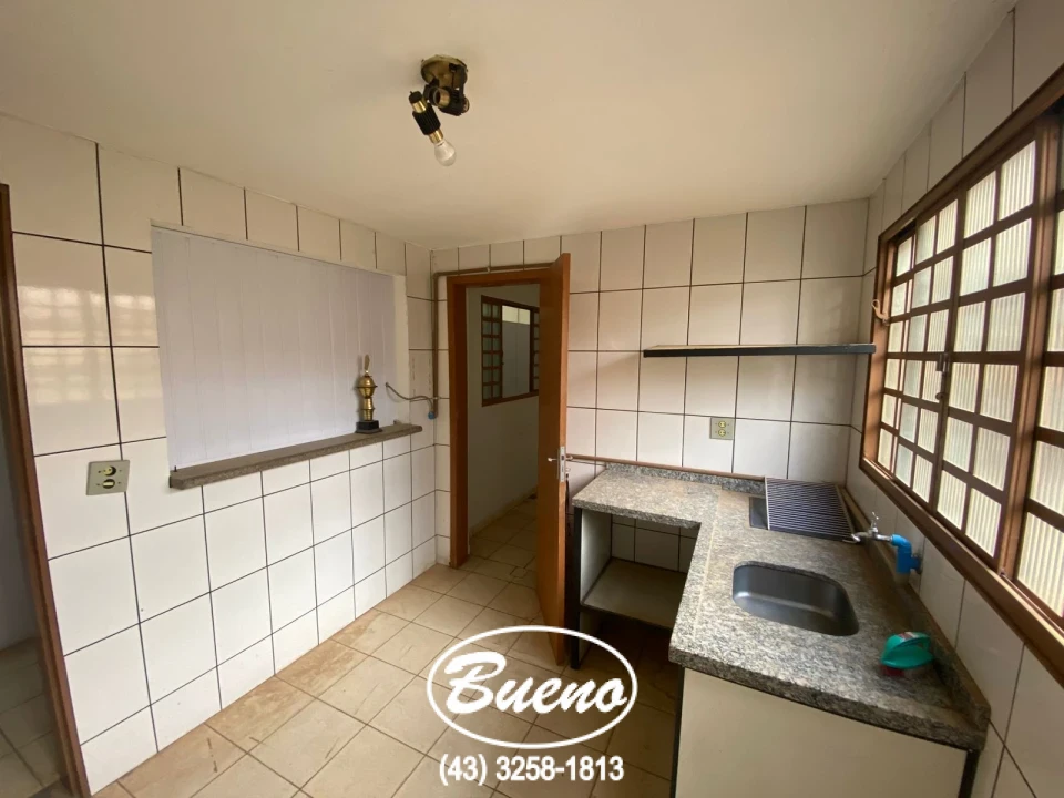 Imagens do imóveis Barracão Comercial P/ Locação na Av. Dezenove de Dezembro