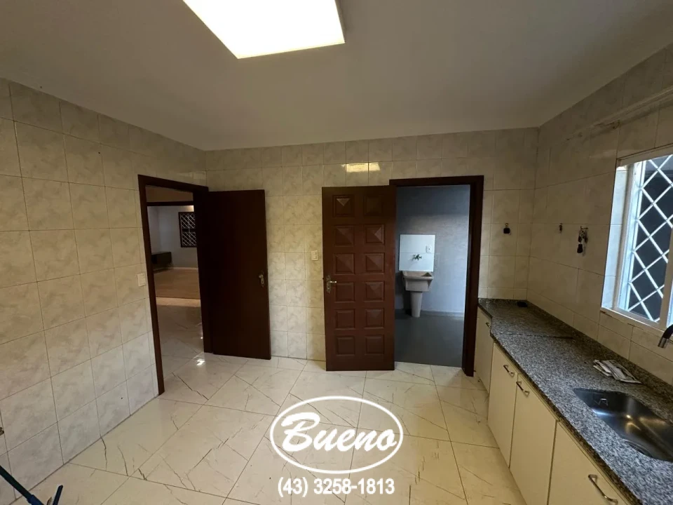 Imagens do imóveis Vende Linda Casa no Jardim Boa Vista
