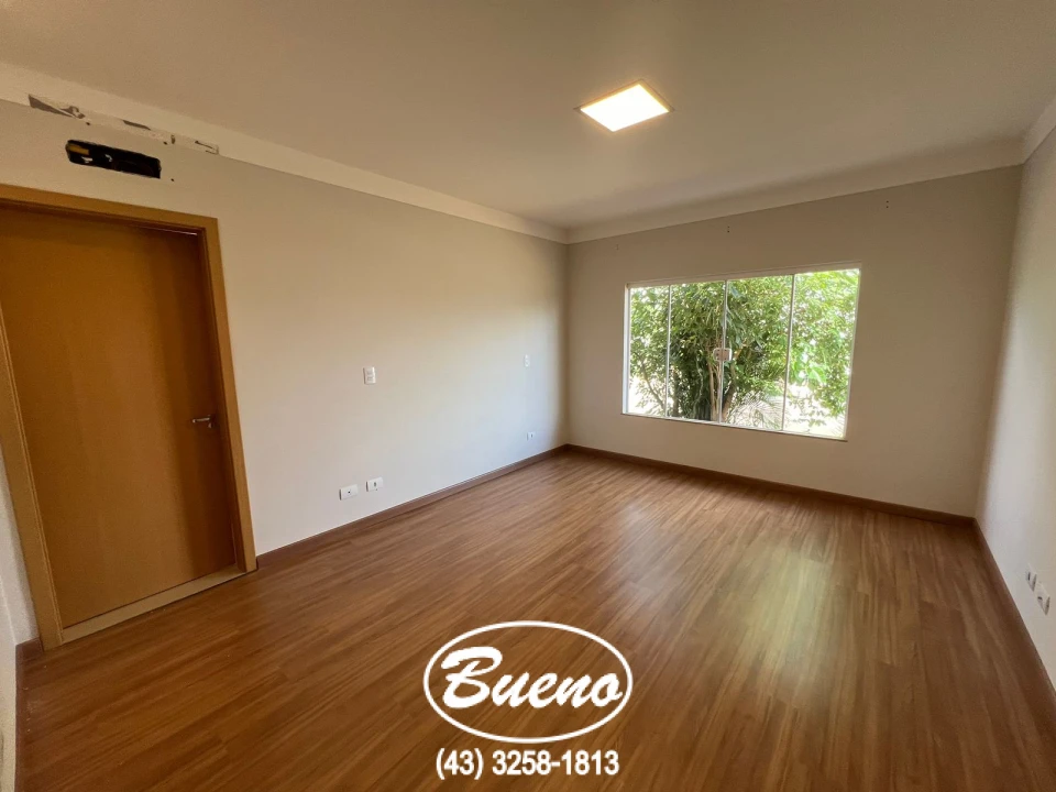 Imagens do imóveis Casa p/Locação no Cond. Royal Boulevard