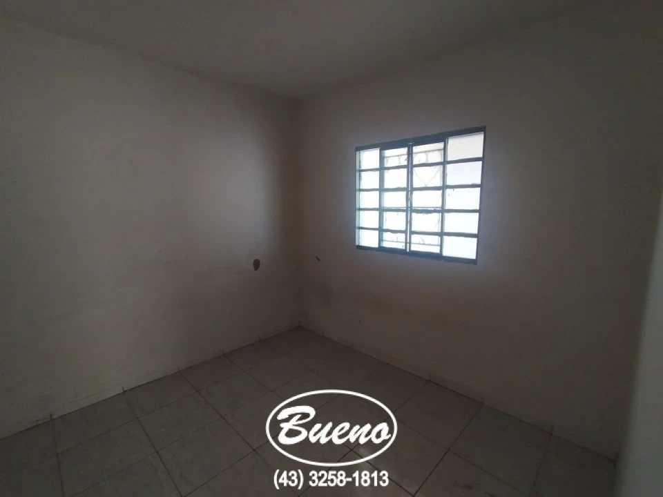 Imagens do imóveis Casa de Fundos para Locação