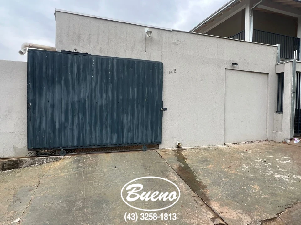 Imagens do imóveis Casa p/Locação com Piscina