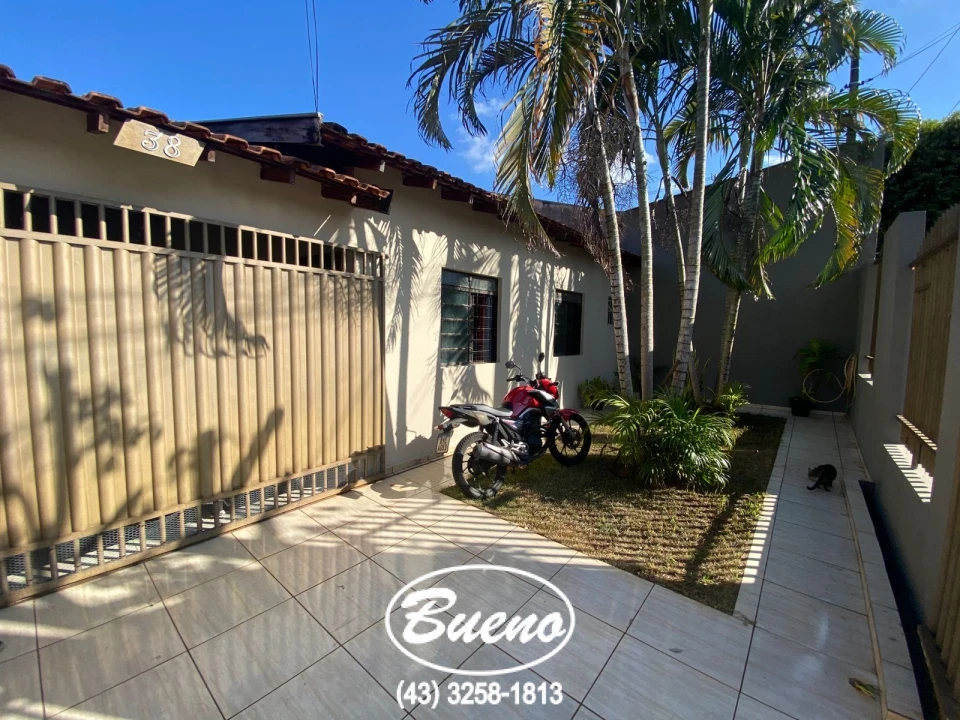 Imagens do imóveis Casa com Piscina a Venda