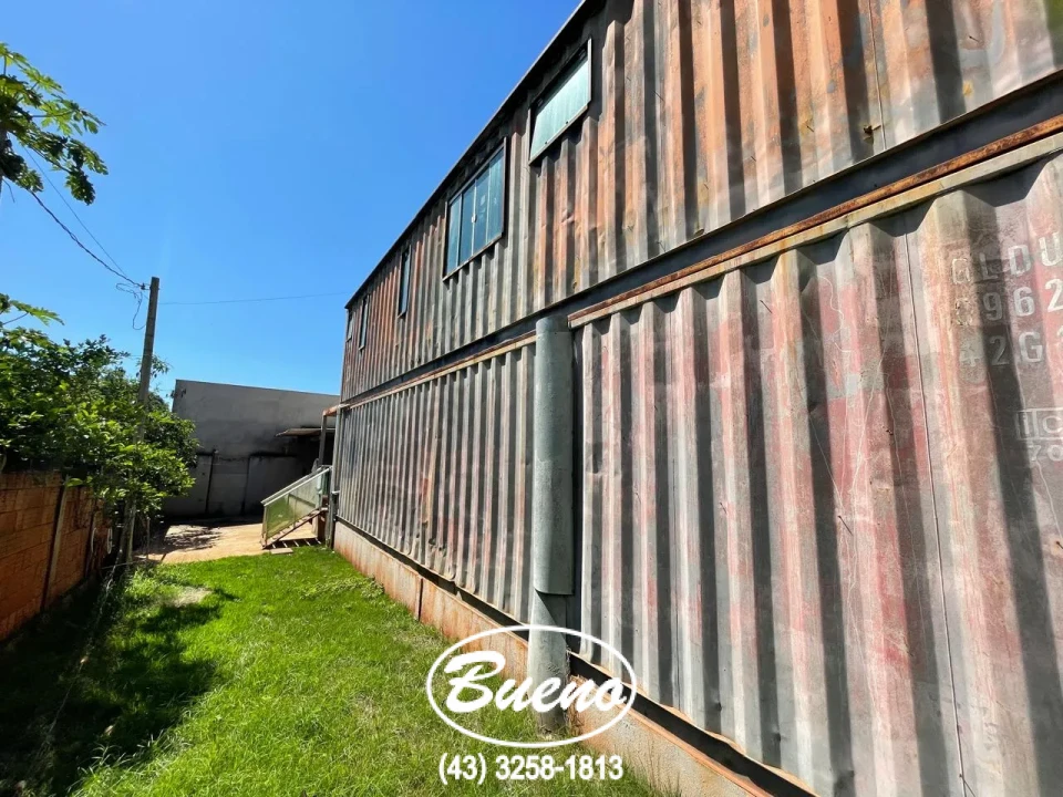 Imagens do imóveis Chácara Feita de Container à Venda