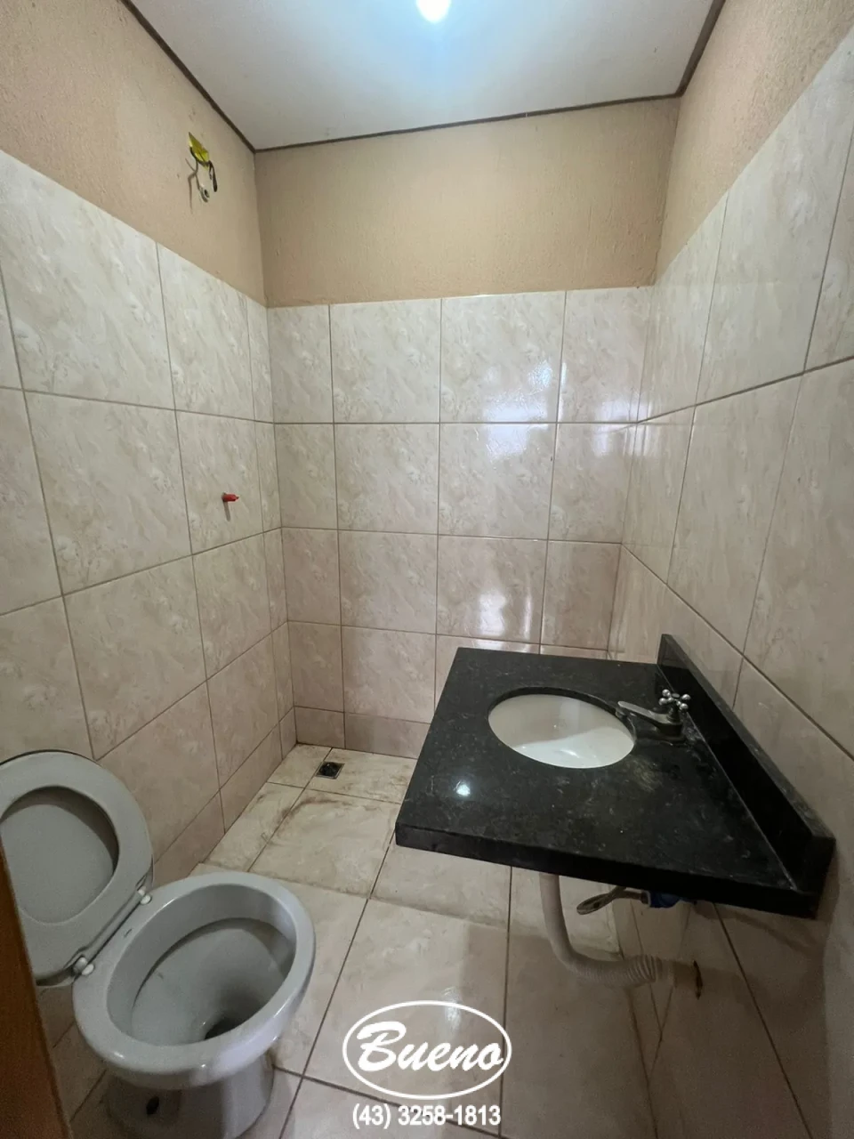 Imagens do imóveis Casa p/Locação com Piscina