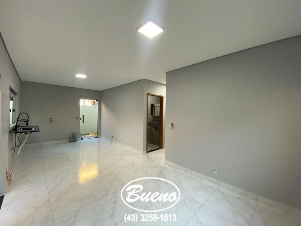 Imagens do imóveis Casa de Fundos para Locação
