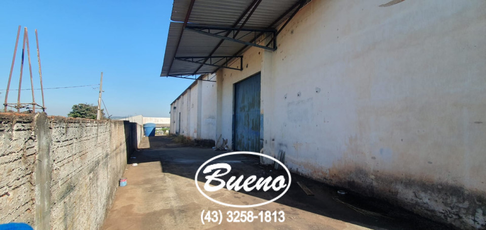 Imagens do imóveis Vende 2 Barracões no Mesmo Lote