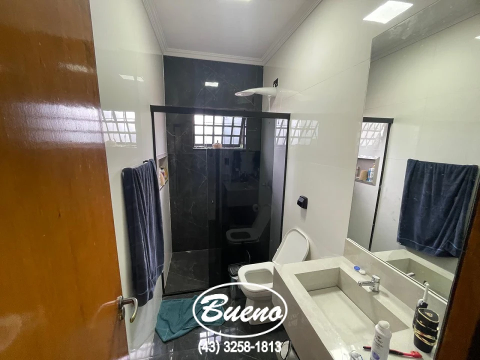 Imagens do imóveis Linda Casa à Venda no Jardim Las Vegas