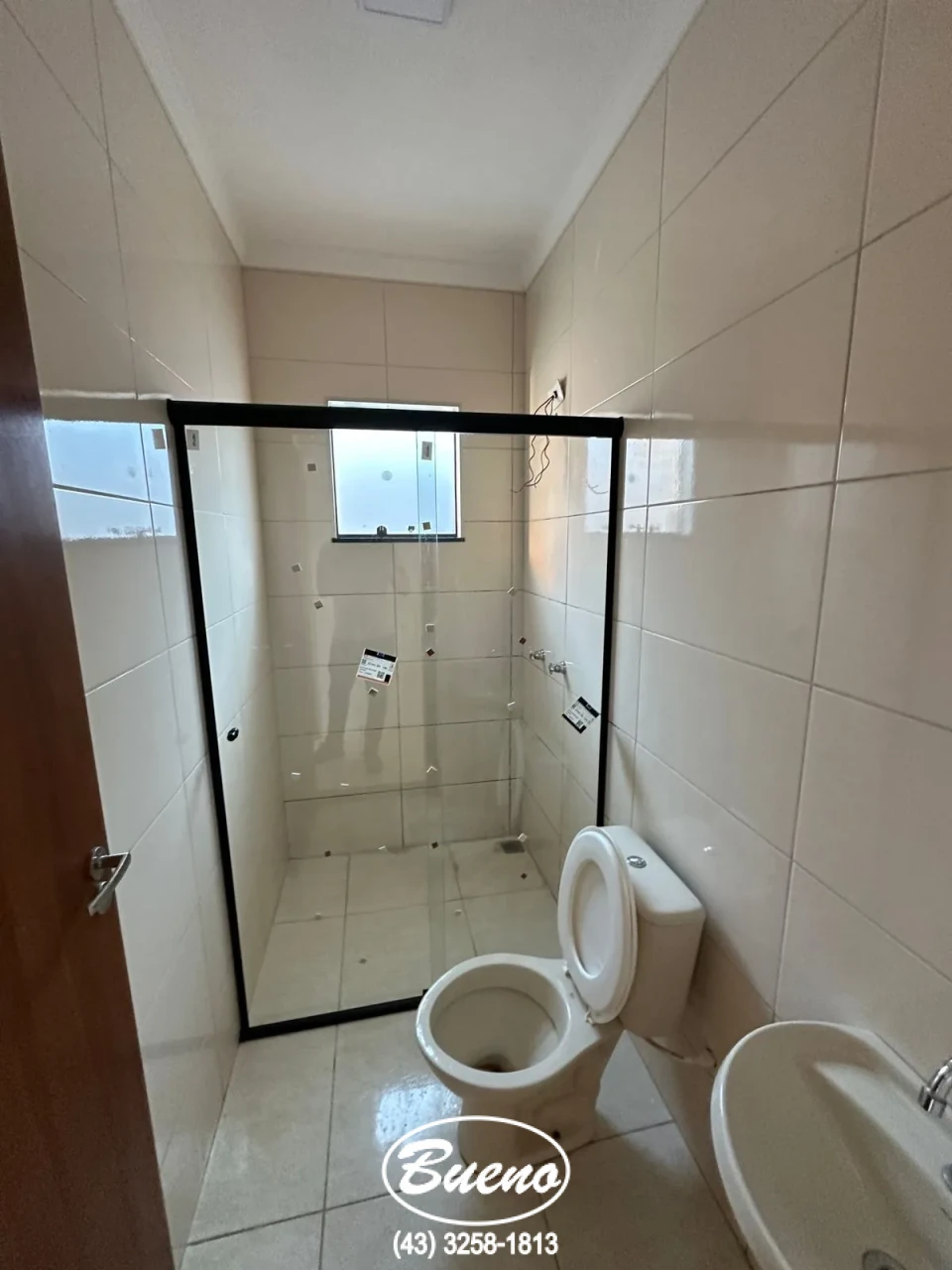 Imagens do imóveis Vende Casa Geminada no Terra Bonita