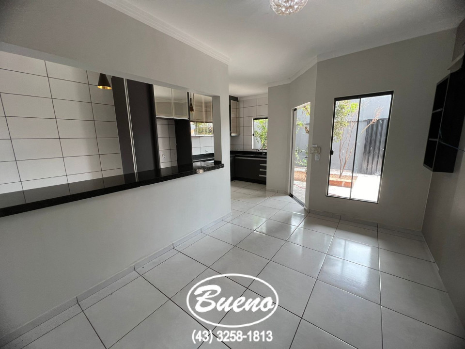 Imagens do imóveis Casa com piscina p/locação no Beltrão Park