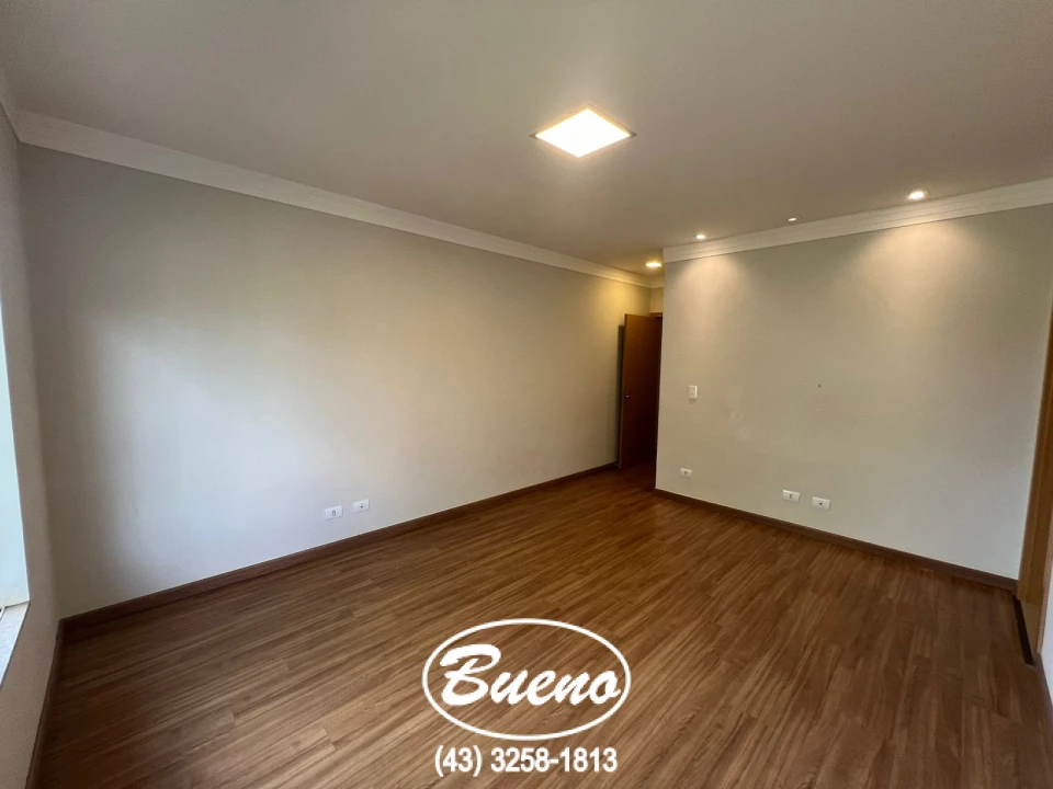 Imagens do imóveis Casa p/Locação no Cond. Royal Boulevard