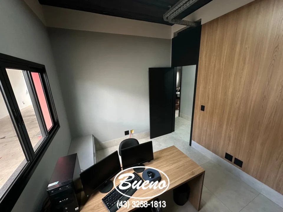Imagens do imóveis Vende Lindo Imóvel Comercial