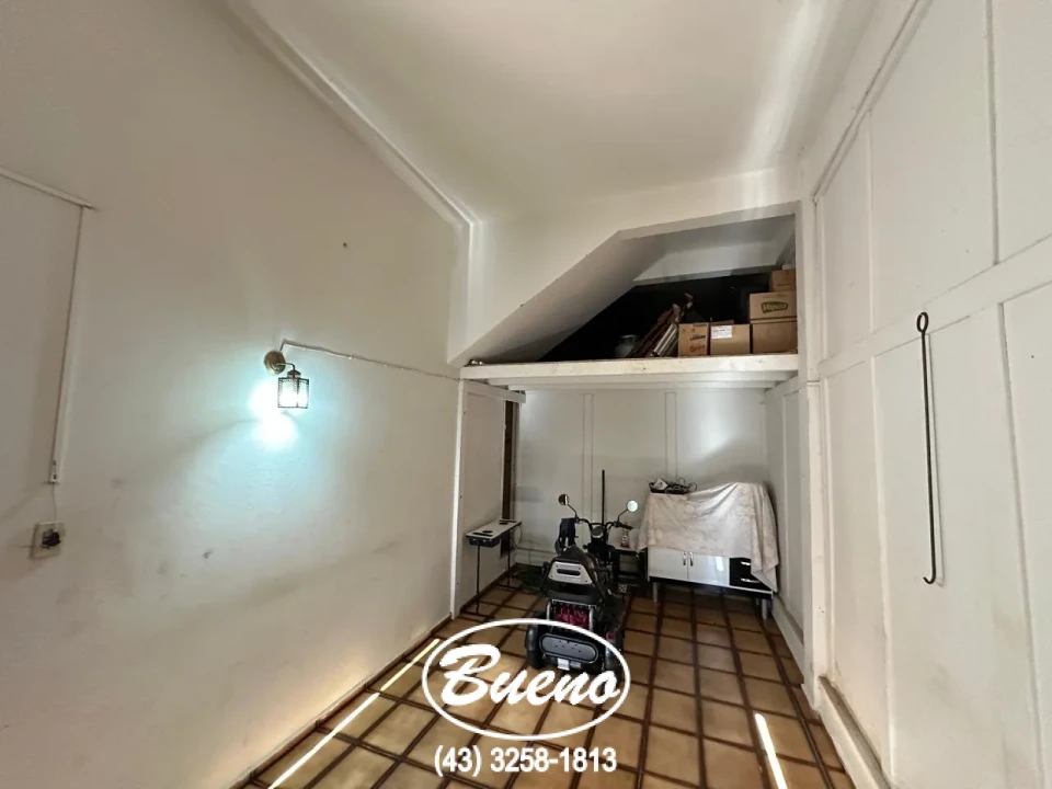 Imagens do imóveis Vende Sobrado/Sala Comercial no Centro