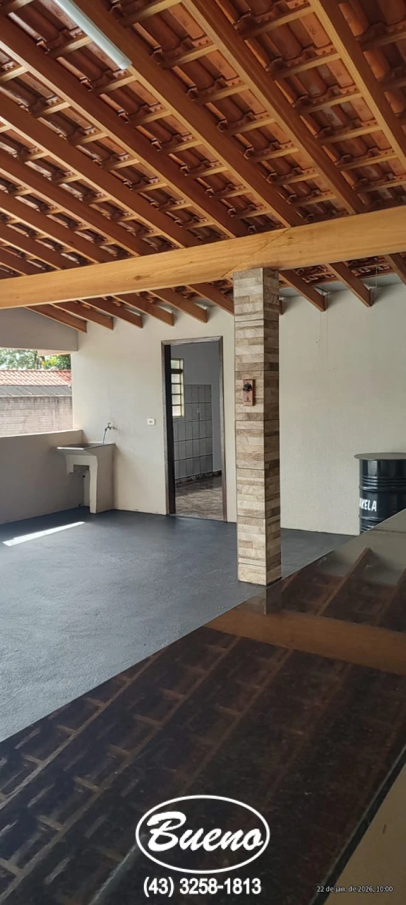 Imagens do imóveis Vende Casa Com Churrasqueira