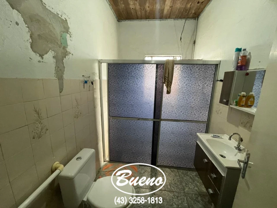 Imagens do imóveis Terreno com 03 Casas