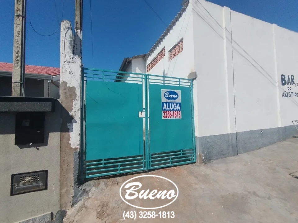 Imagens do imóveis Casa de Fundos para Locação
