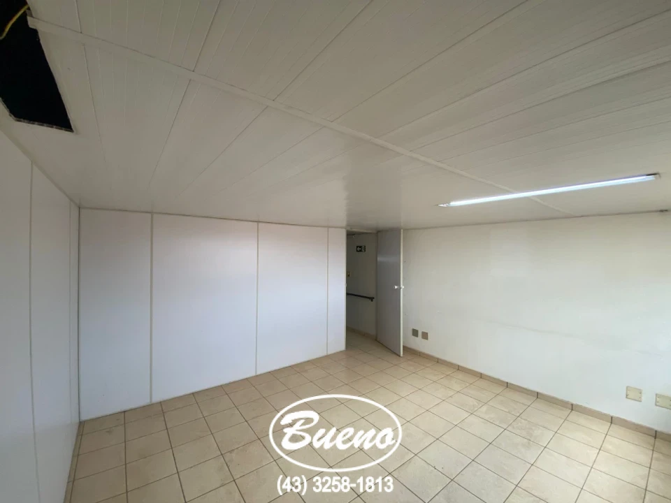 Imagens do imóveis Barracão Comercial P/ Locação na Av. Dezenove de Dezembro