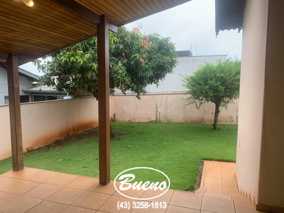 Imagens do imóveis Vende Casa na Avenida dos Estudantes