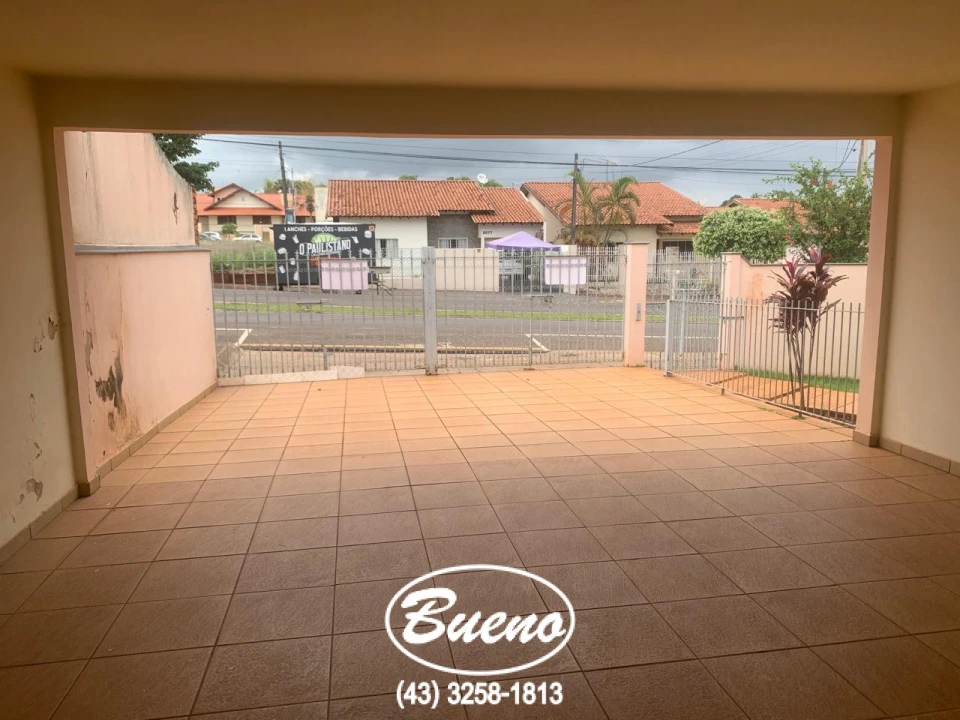 Imagens do imóveis Vende Casa na Avenida dos Estudantes